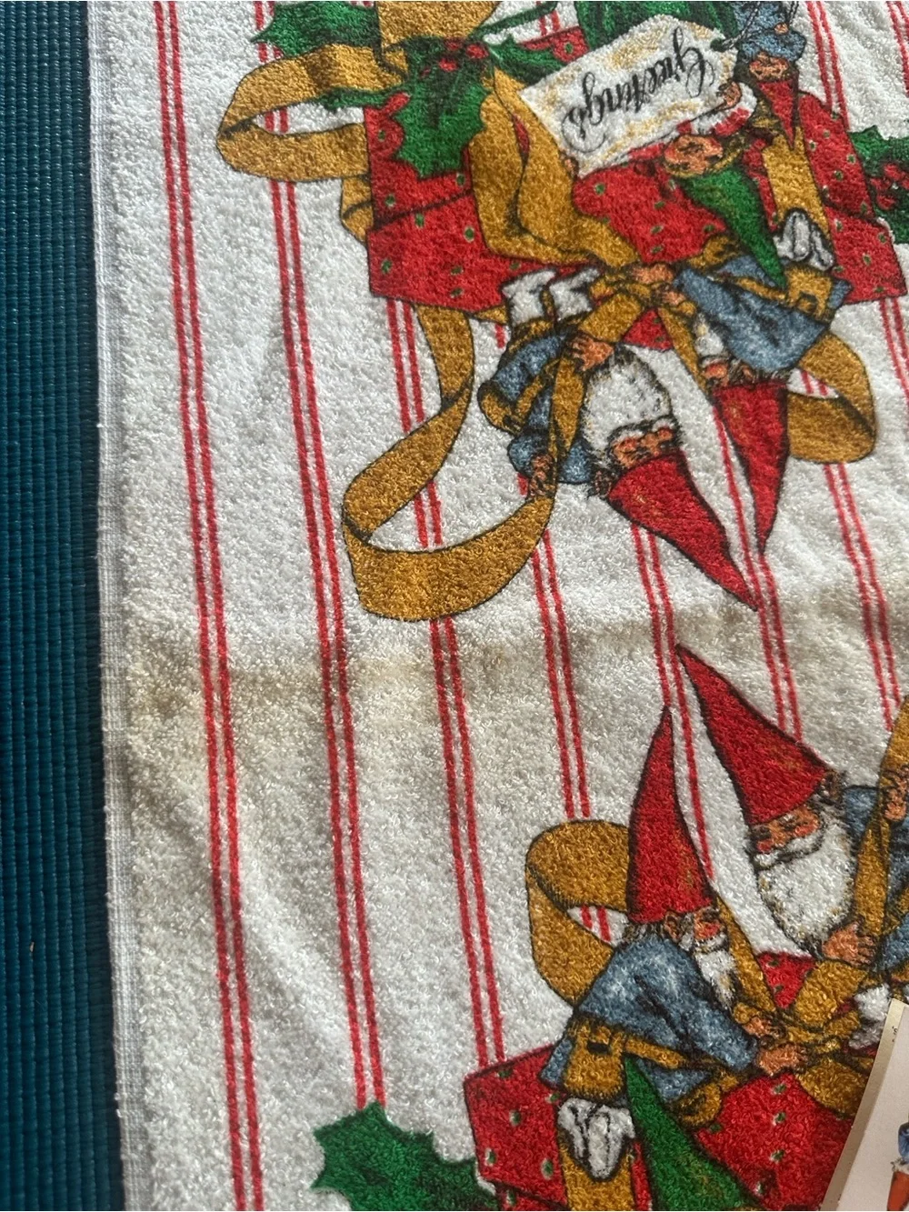 Vintage Unieboek Christmas Gnome Towels Set 2 NWT Deadstock Discoloration